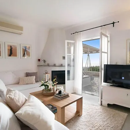 Kallisti Holiday home *