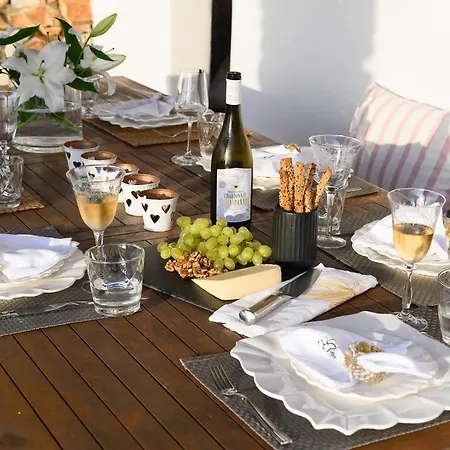 Kallisti Holiday home *