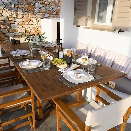Holiday home Kallisti Angairia